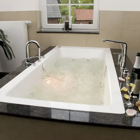 路特斯餐厅酒店 酒店