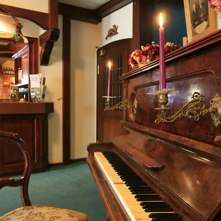 Отель Rueter's & Restaurant Зальцхаузен