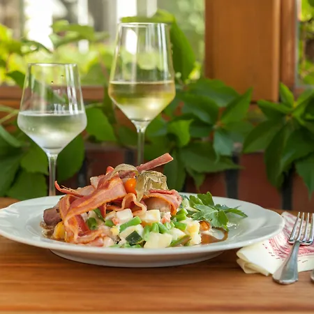 Rueter's & Restaurant Зальцхаузен